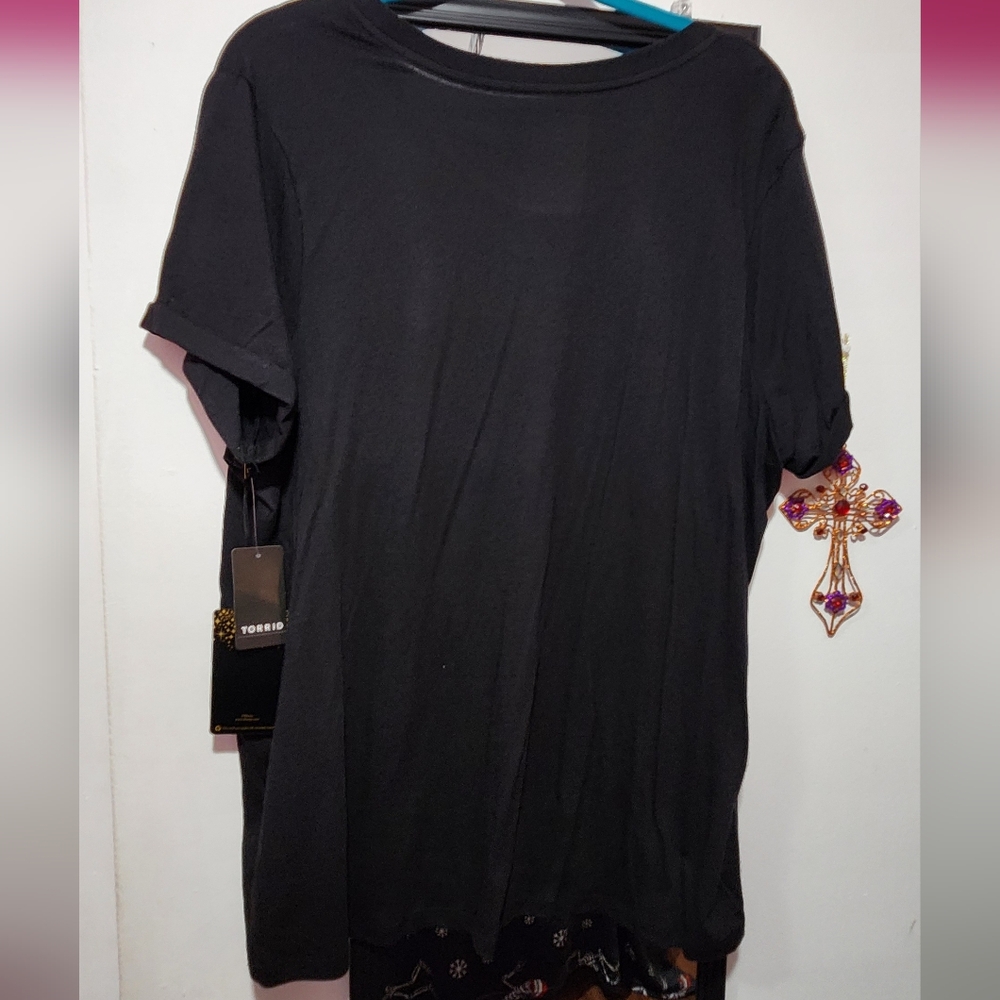 Torrid Cinderella Tee - Picture 8 of 8
